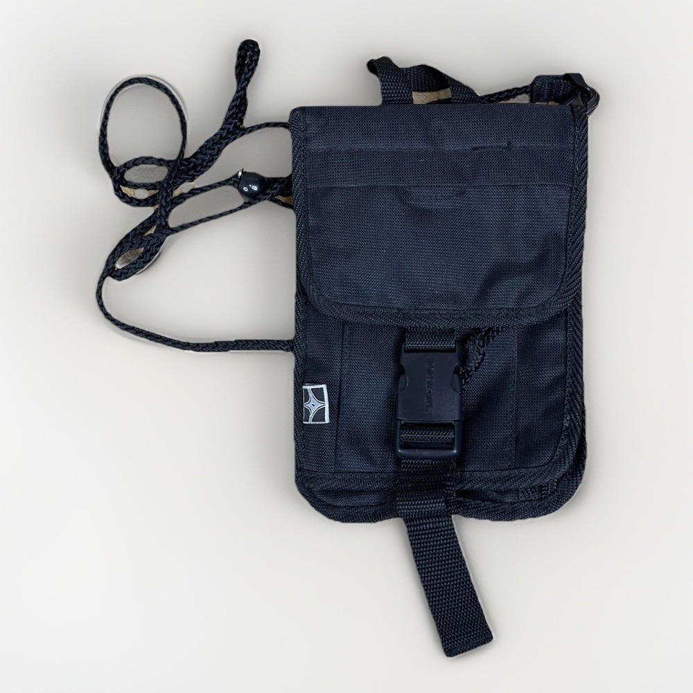 Eastsport Slim Crossbody Travel Bag Unisex Wallet‎ On A String 6" x 9" NWOT
